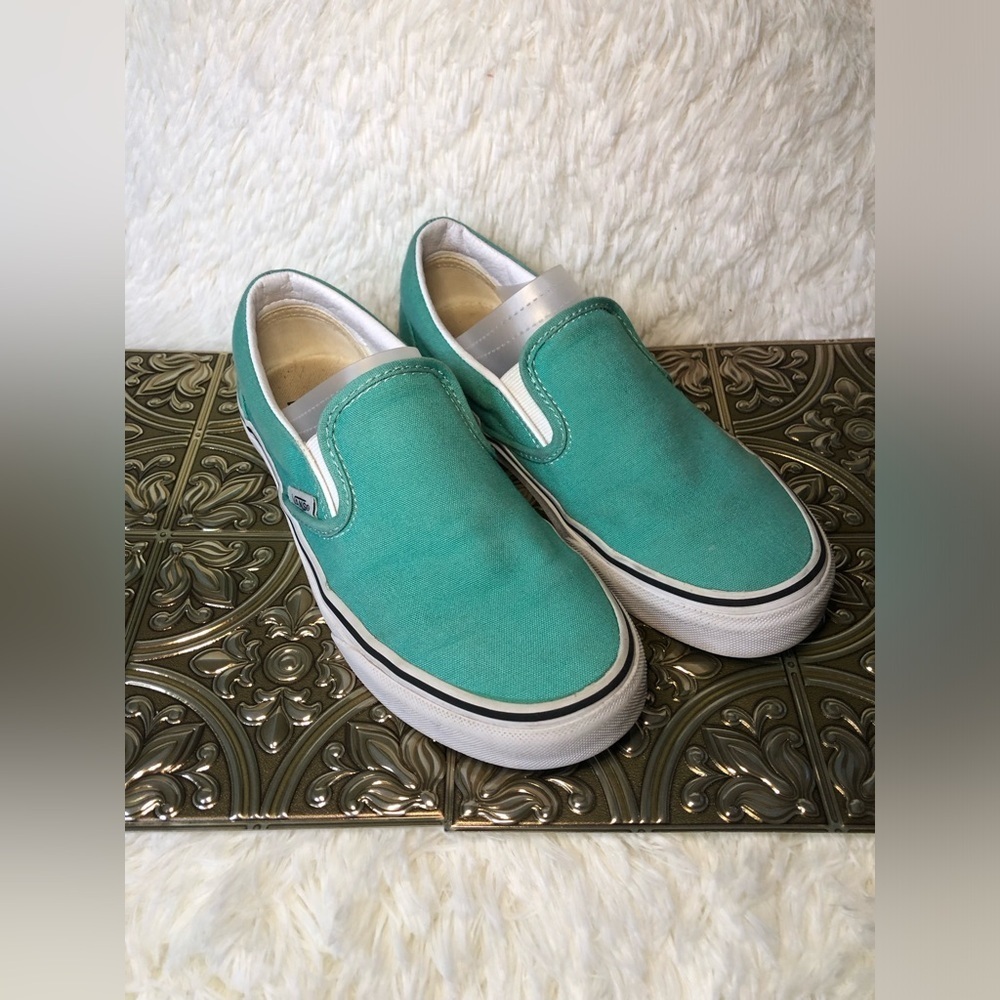 Women’s Teal Slip-On Sneakers size 6.5 Men’s 5 - Picture 3 of 16
